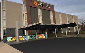 La Quinta Inn & Suites By Wyndham Tulsa Downtown - Route 66